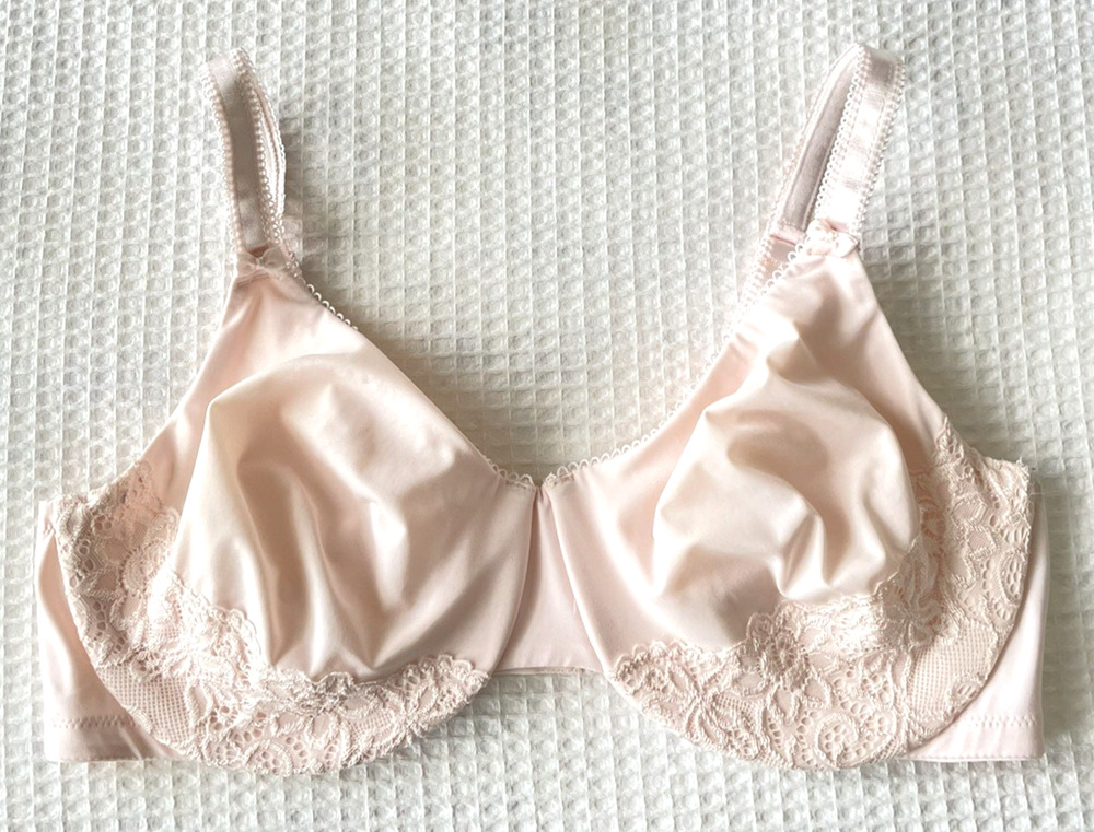 Olga Luxury Lift Bra Size 40C Pink Rosewater Underwire Bra Style 35063